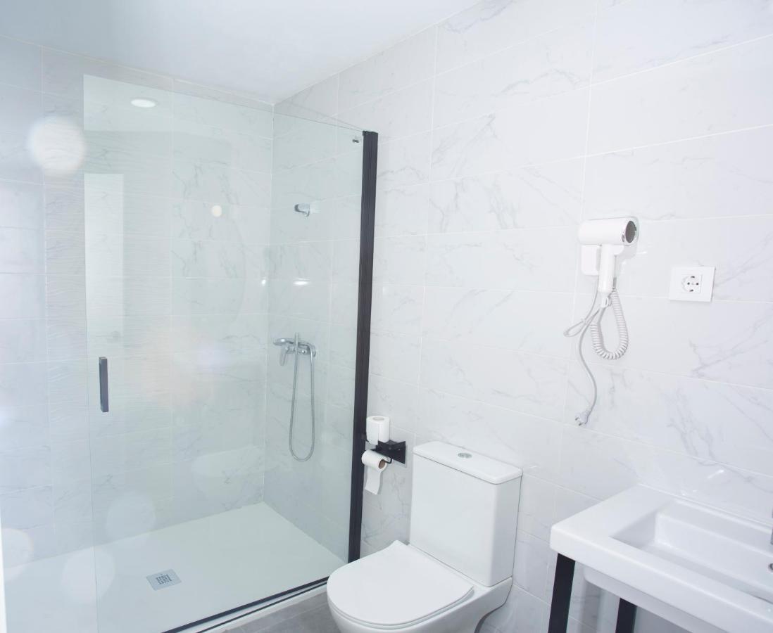 Sg Rooms Консуегра Екстериор снимка