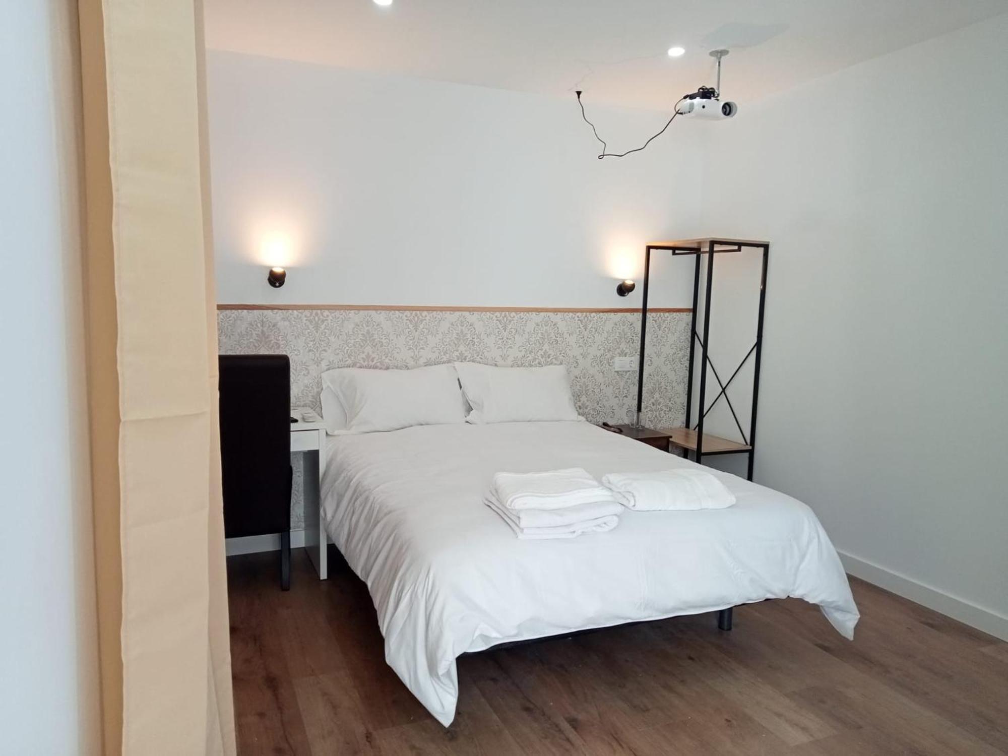Sg Rooms Консуегра Екстериор снимка